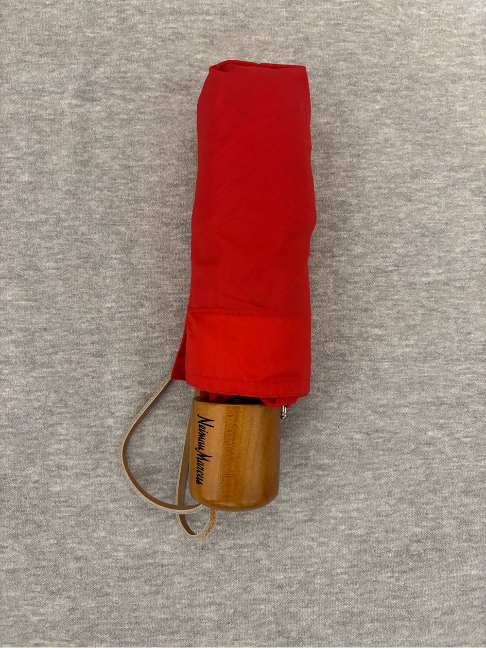 Neiman Marcus Red Compact Umbrella with Wooden Handle and Strap